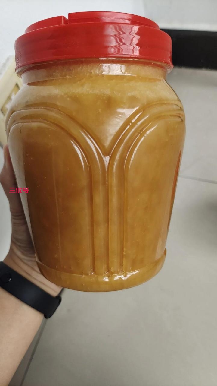 这个是典型结晶蜂蜜发酵变质的样子