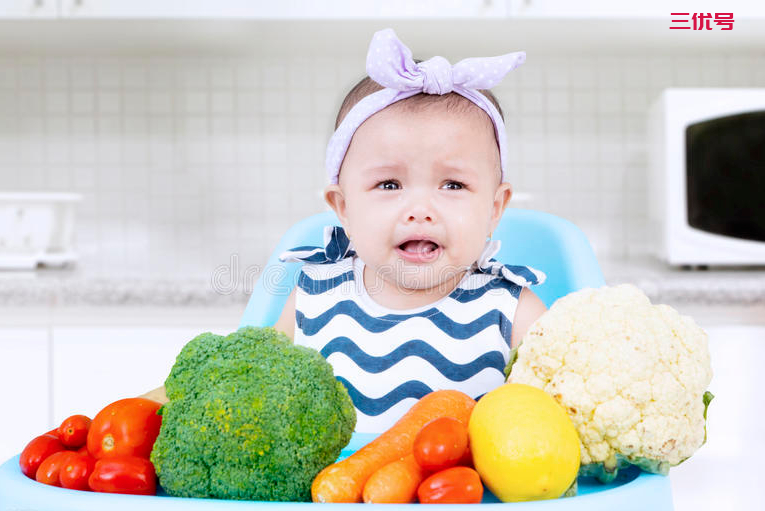 育婴师：把握6~9个月宝宝辅食喂养秘诀，宝宝牙齿好，说话早