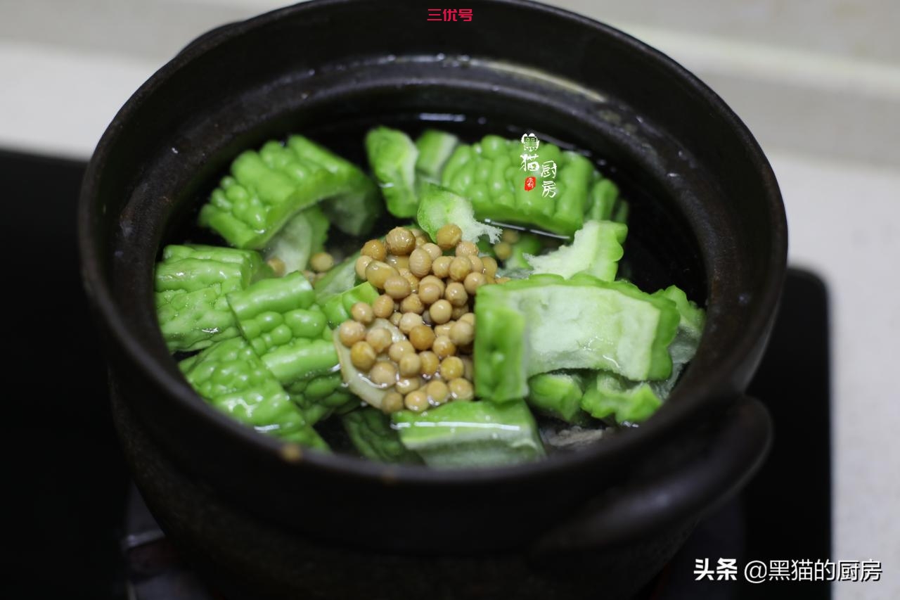 芒种将至，潮汕人最爱这样煲苦瓜汤，清热解暑孩子不易长痱子