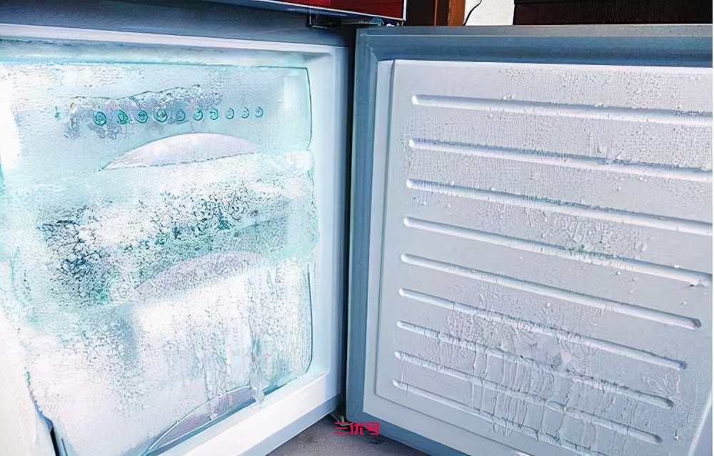 冰箱积水该怎么办，学会这些，断电积水再也不怕了