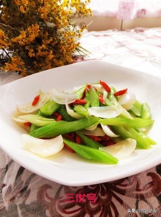 养胃护肠食疗菜谱：专家们给胃炎患者们制定的食疗菜谱吧