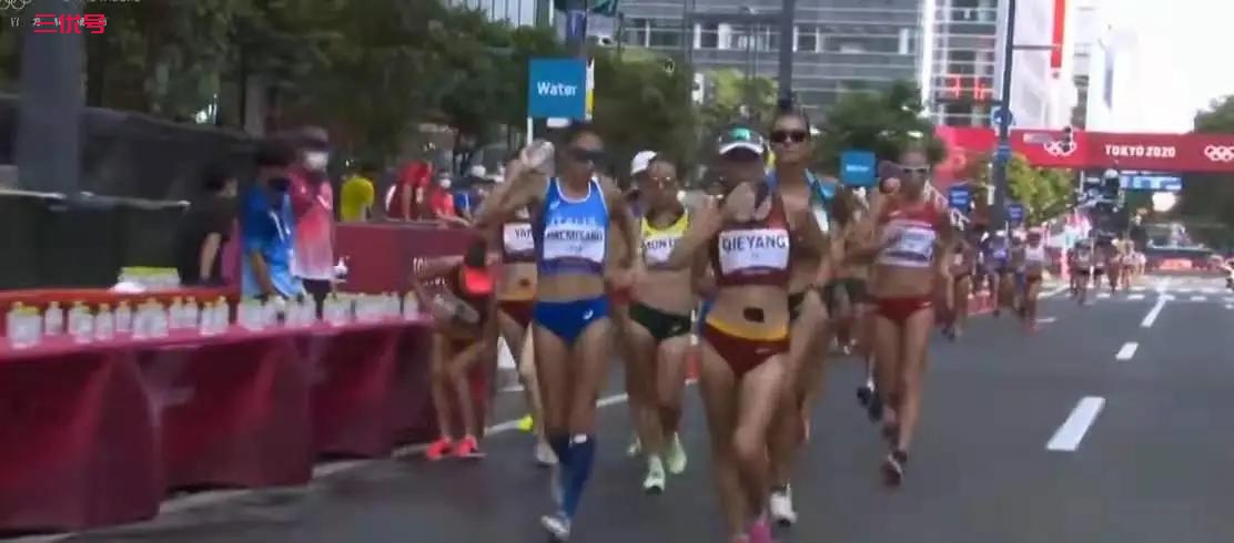 铁人之战，女子20公里竞走，刘虹获铜牌，战术失误？